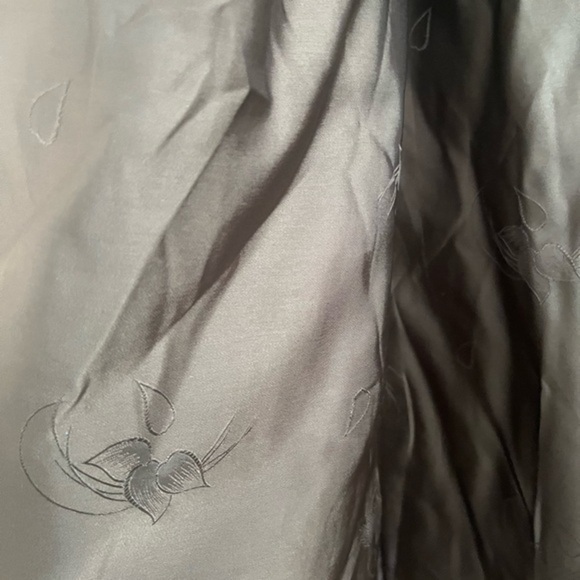 Women’s brown fox fur long coat. Style raincoat - Picture 8 of 10